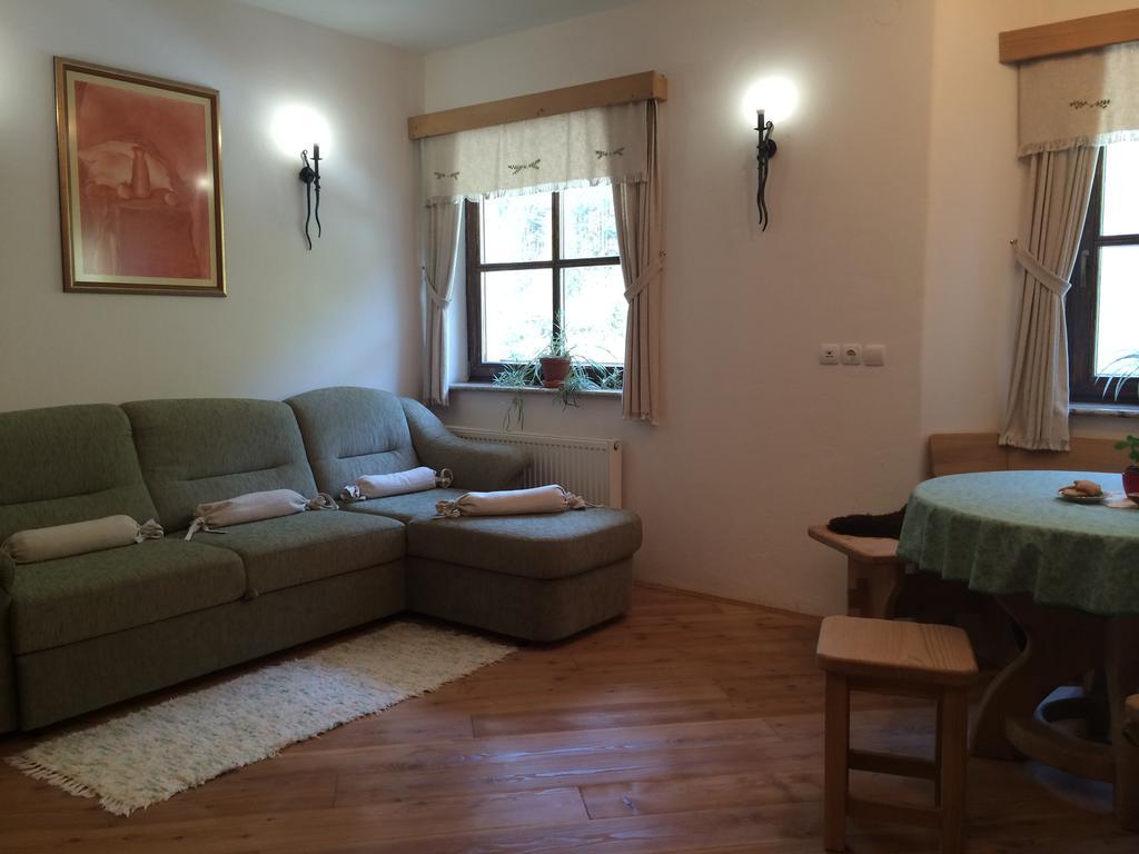 Apartments Pod Macesnovo Streho Solcava Room photo