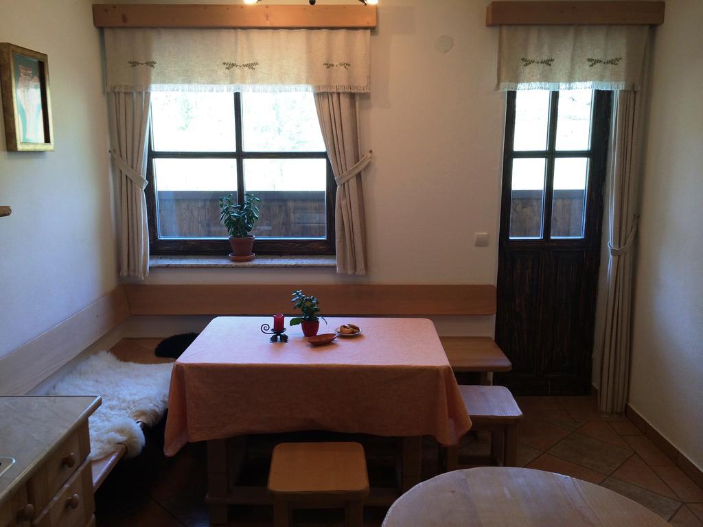 Apartments Pod Macesnovo Streho Solcava Room photo